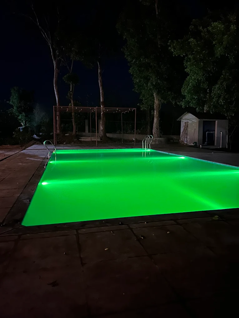 resorts near thane for couples